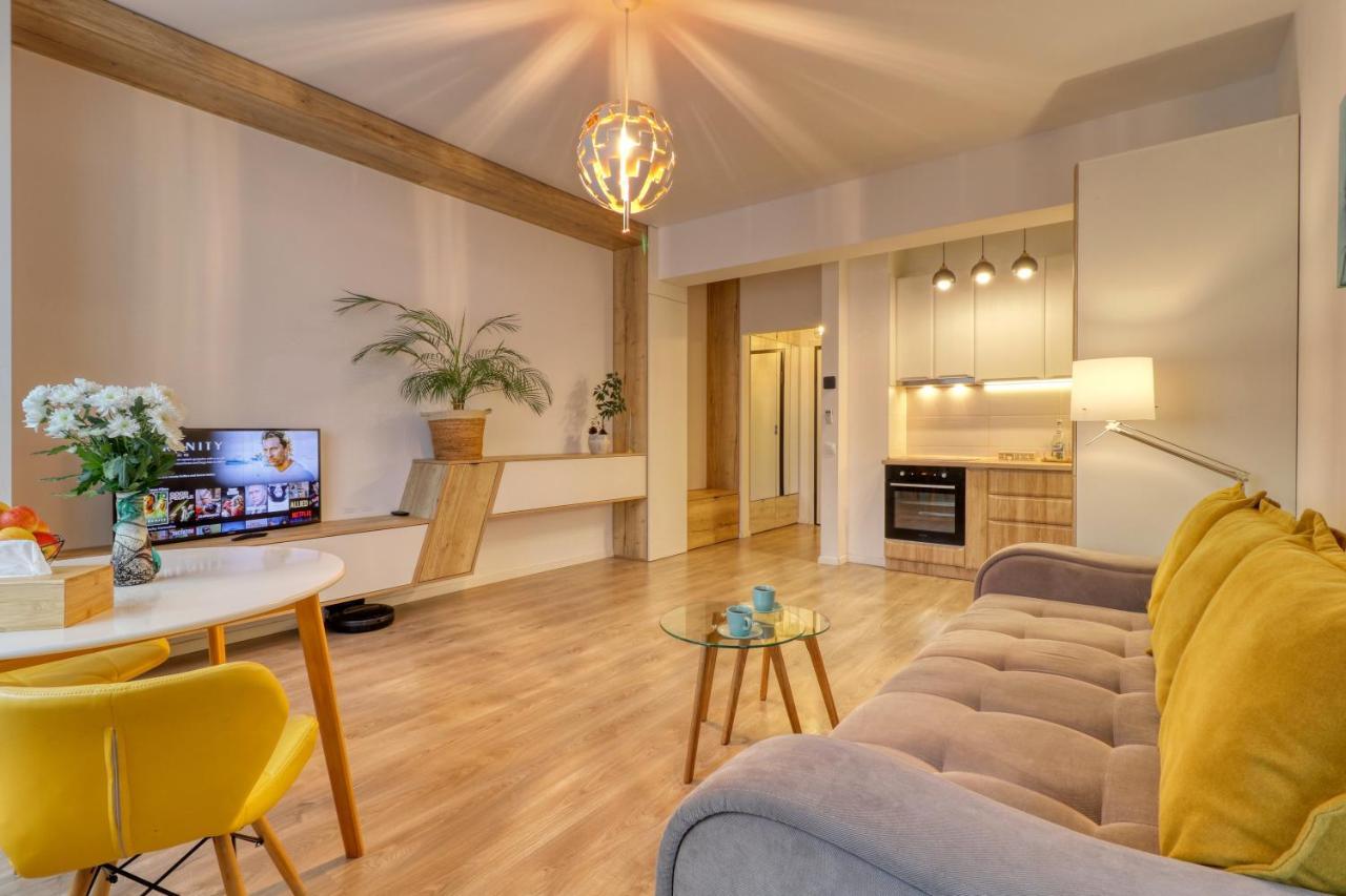 Relaxation Station - My Charming, Cosy&Inviting Apt - Smart Thermostat - Private Parking - Ior Park - Long Term Price Cuts Bucharest Exterior photo