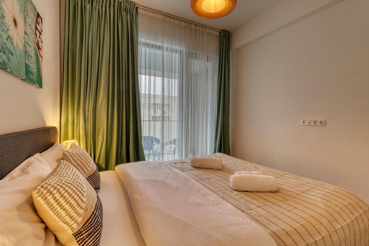 Relaxation Station - My Charming, Cosy&Inviting Apt - Smart Thermostat - Private Parking - Ior Park - Long Term Price Cuts Bucharest Exterior photo